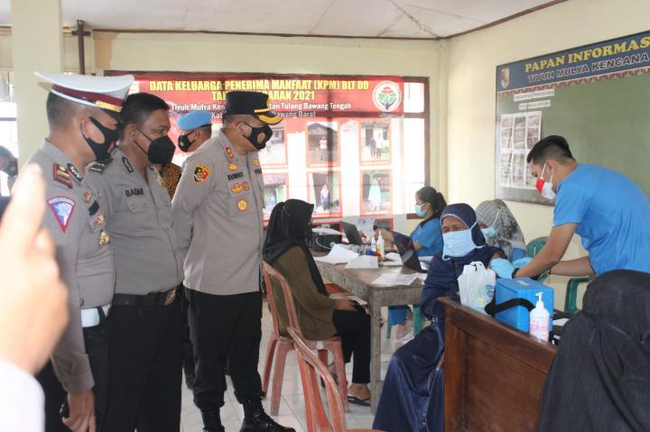 Warga Antusias Serbu Vaksin Presisi Dosis 1 yang Digelar Polres Tubaba