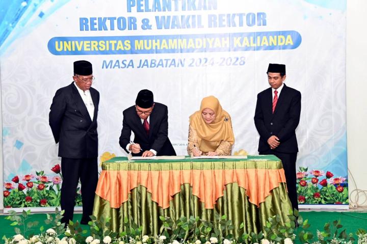 Resmi Dilantik, Susilawati dan Muhtadli Jadi Rektor dan Wakil Rektor Pertama Universitas Muhammadiyah Kalianda  