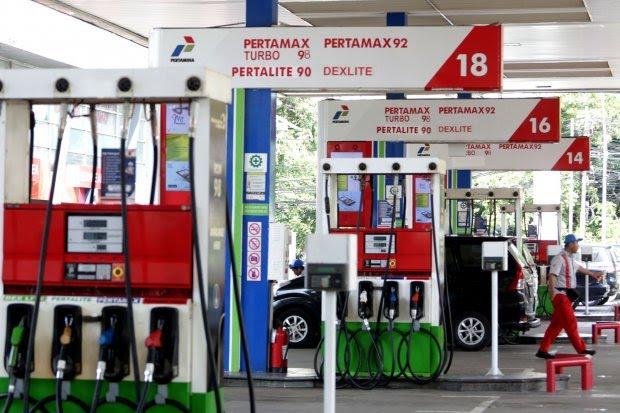 1 November Harga Pertamax Turbo di Lampung Turun, Dexlite NaikÂ 