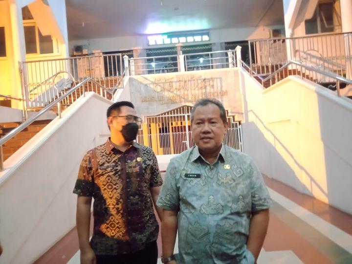 Dinas PU Balam Tanggapi Permintaan Warga Pulau PasaranTerkait Tanggul