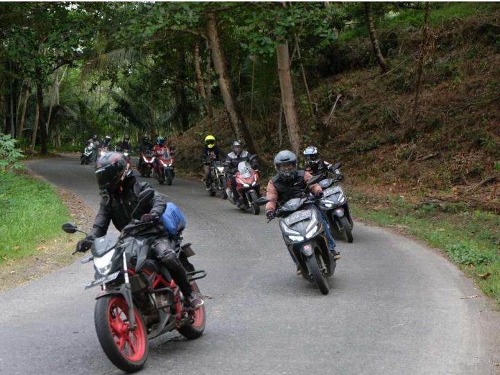 Ketahui Efek Telat Ganti Oli Mesin Sepeda Motor