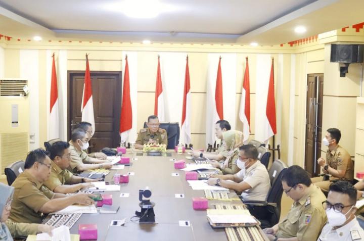 Sekda Provinsi Lampung Pimpin Rapat Pembahasan Pembangunan Daerah Tahun 2023