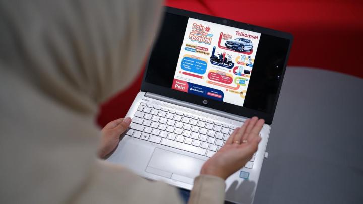 TelkomselPoin Hadirkan Peluang Bawa Pulang Mercedes Benz di #PoinGembiraFestival 2024 