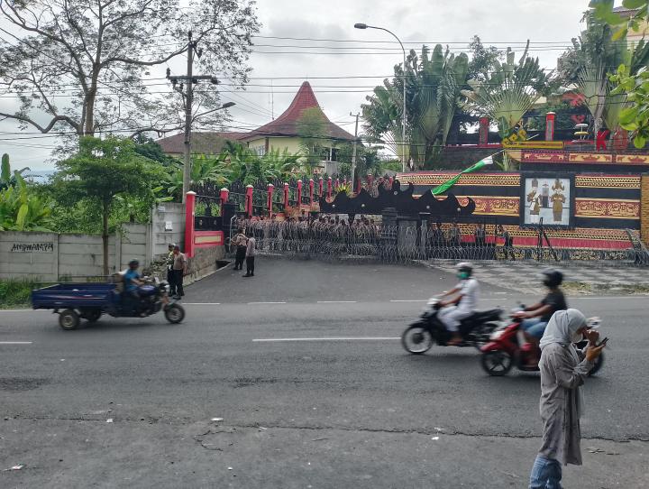 Gedung DPRD Kota Bandar Lampung Dipasangi Kawat Berduri