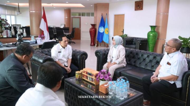 Unila dan Untirta Perkuat Kerja Sama Tridarma dan SDM