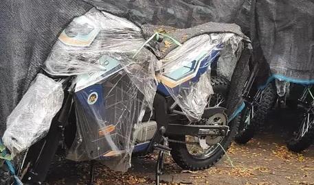 Penampakan Ribuan Motor Listrik di Bogor Jadi Sorotan, Diduga untuk Program MBG