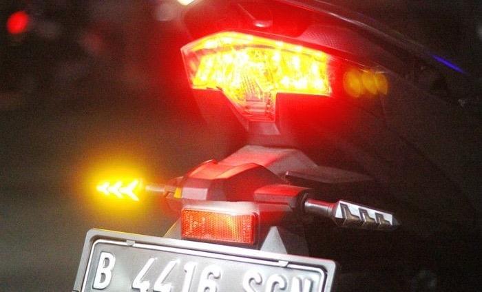 Pahamiâ€¦Ini Fungsi Lampu Sein Sepeda Motor