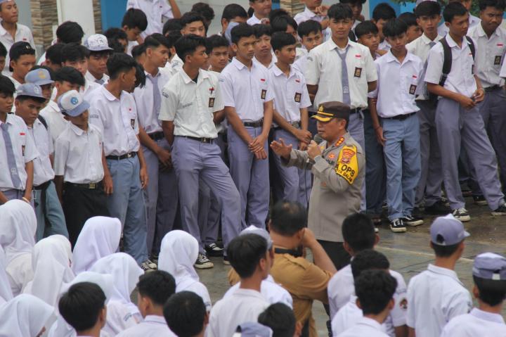 Kunjungi SMK BLK, Kapolresta Bandar Lampung : Kami Hadir, Kami Peduli Dengan Generasi Muda