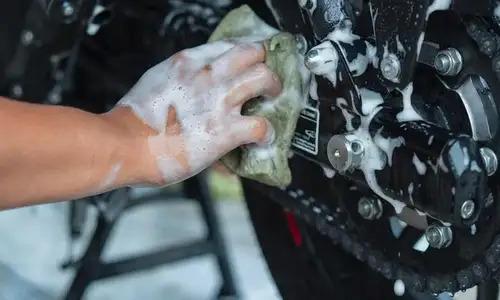 Mencegah Karat Pada Rangka Sepeda Motor 