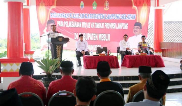 Bupati Lampung Selatan Lepas Kafilah Kabupaten ke MTQ 49 Tingkat Provinsi Lampung