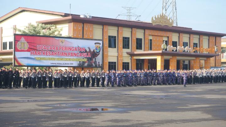 Upacara Hari Kesaktian Pancasila di Polda Lampung, Wakapolda Ingatkan Pentingnya Persatuan