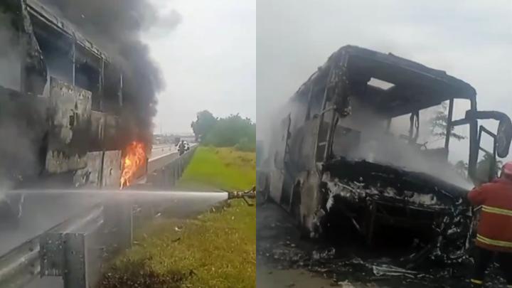 Diduga Korsleting AC, Bus Pariwisata Hangus Terbakar di Tol Bakter
