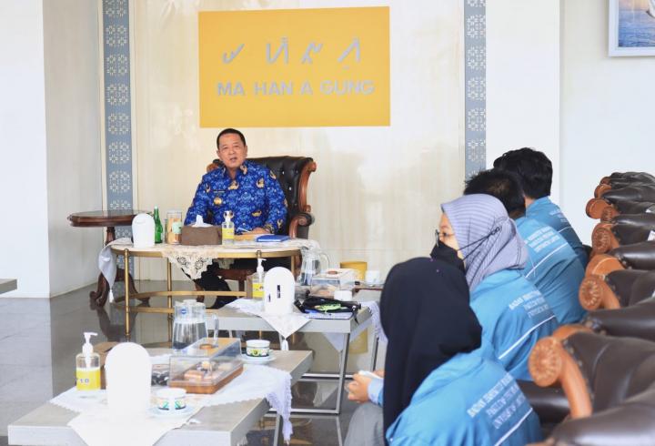 Gubernur Arinal Djunaidi Mengajak Mahasiswa Pertanian Unila Ikut Berperan Aktif Membangun Lampung di Sektor Pertanian