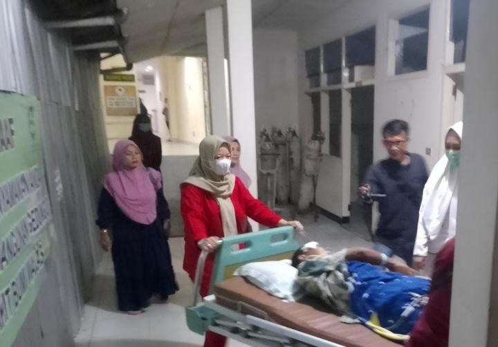 Begini Kondisi Kedua Korban Kritis Kecelakaan Lift di Sekolah Az Zahra Bandar LampungÂ 