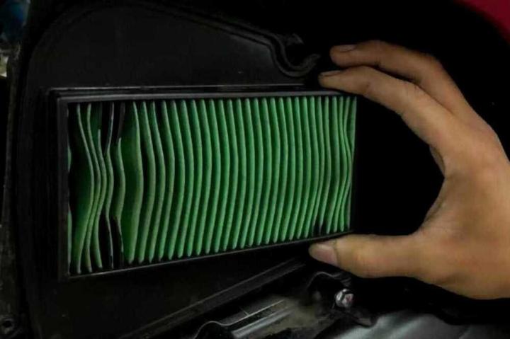 Sambil Nyore, Yuk Cek Kondisi Filter Udara Motor Hondamu Di Ahass TDM Tanjung Bintang   