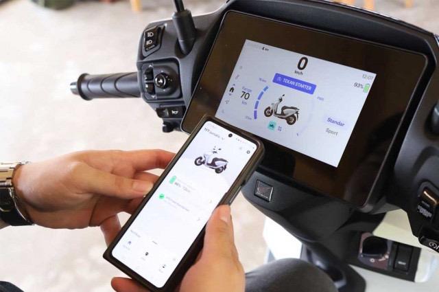 Cara Saat Menggunakan Honda RoadSync