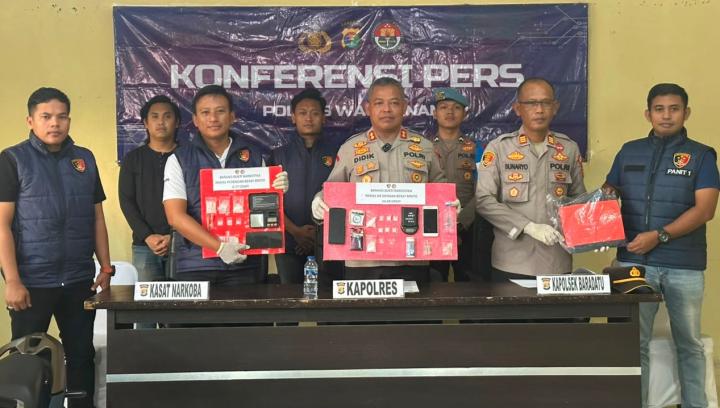 Pengedar Sabu Lintas Provinsi Dibekuk, Polisi Amankan Barang Bukti 32,83 Gram