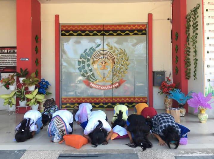 Lapas Perempuan Bebaskan 11 Warga Binaan