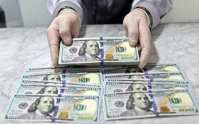 Kurs Jual Beli Dolar AS Per Senin 27 September 2021