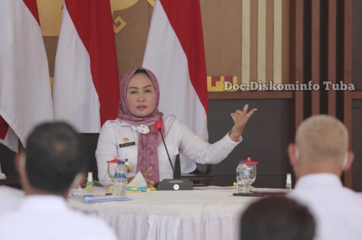Bupati Winarti Pimpin Rakor Dengan camat dan Kapuskes