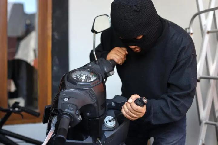 Pencurian Sepeda Motor Semakin Marak ? inilah 7 Tips Motor Anti Maling 