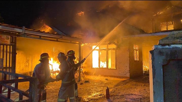 Diduga Korsleting Listrik, Pangkalan LPG di Bandar Lampung Ludes Terbakar, Kerugian Capai Puluhan Juta Rupiah