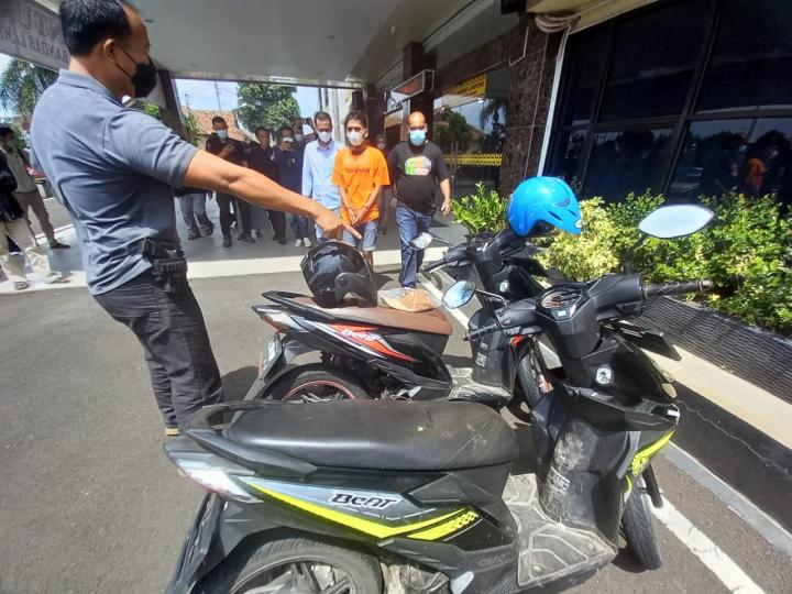 Ciduk 1 orang Pelaku Curanmor, Tim Anti Begal Polresta Selamatkan 2 Sepeda Motor
