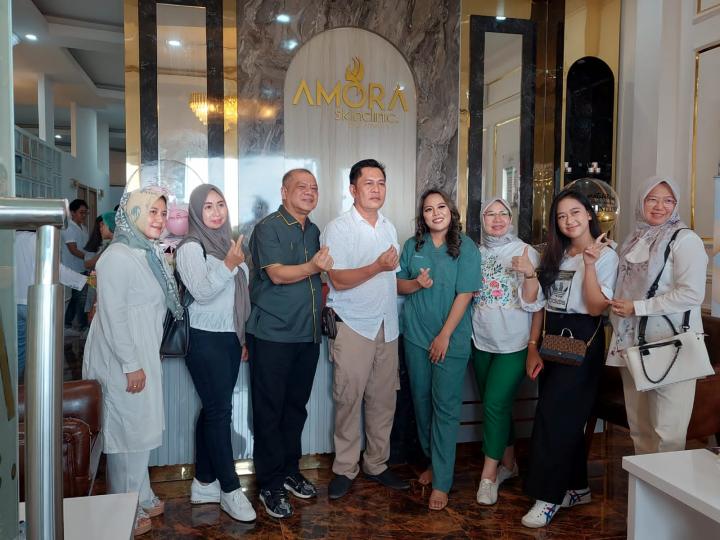 Solusi Wanita Tampil Awet Muda, Cantik, dan Sehat 
