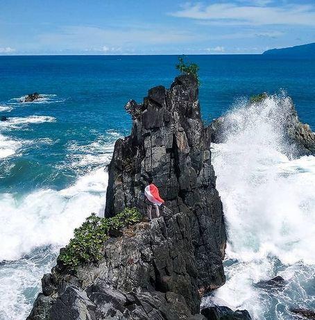 Bikin Jatuh Hati, Pesona Pantai Karang Bebai Ternyata  Belum Banyak Dikunjungi
