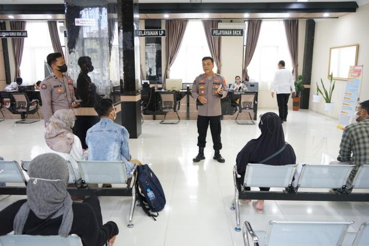 Aplikasi Polri Super Apps Disosialisasikan Polda Lampung Kepada MasyarakatÂ 