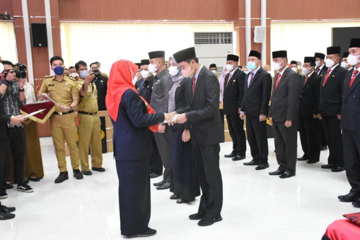 6 Pejabat Pratama Kepala UPT-Kepala Sekolah Dilantik Dalam Lingkup Pemkot Bandar LampungÂ 