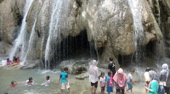 Goa Kebon, Pesona Wisata Air Alami di Krembangan, Panjatan