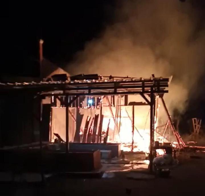 Sijago Merah beraksi, Satu rumah warga Tubaba ludes terbakar