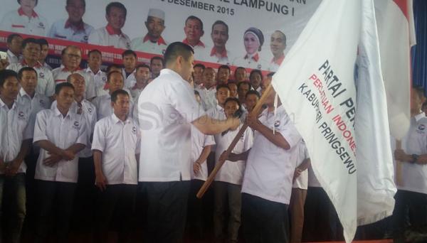 Berita dan informasi seputar Politik