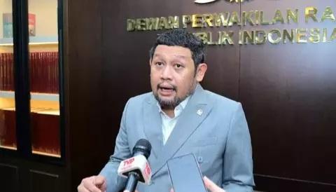 Revisi UU KPK Kembali Disorot, DPR Tegaskan Peran Pemerintah