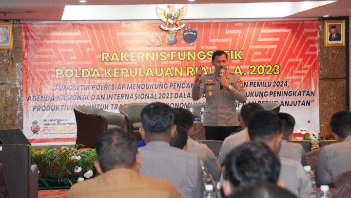 Kabid Humas Polda Kepri Menjadi Narasumber Pada Rakernis Fungsi TIK Polda Kepulauan Riau Tahun Anggaran 2023Â 