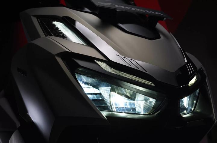 Cara Memasang Lampu Alis Pada Motor   