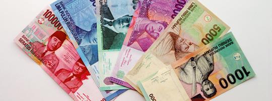 Rupiah Masuk Daftar Mata Uang Paling Tak Berharga Di Dunia Rupiah Masuk Daftar Mata Uang Paling Tak Berharga Di Dunia