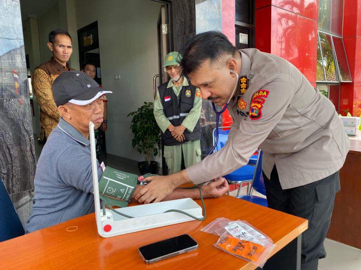 RS Bhayangkara Polda Lampung Cek Kesehatan Petugas Pengamanan dan Petugas Pemilu Usai Pencoblosan