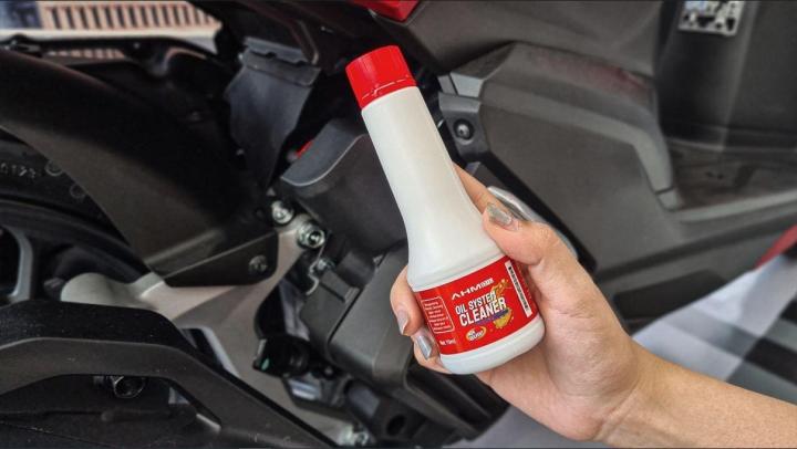 Kenali Fungsi Oli System Cleaner
