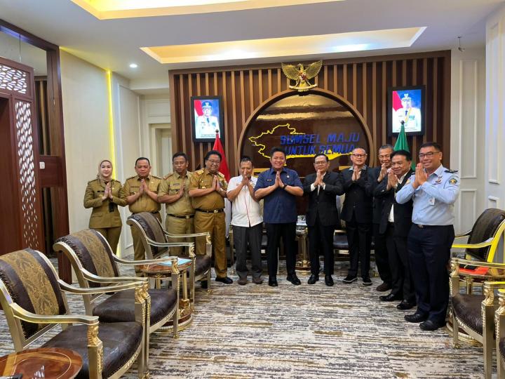 Laksdya TNI (Purn) Dr. Agus Setiadji Bertemu Dengan Gubernur Sumatera Selatan, Bahas POPNAS 2023