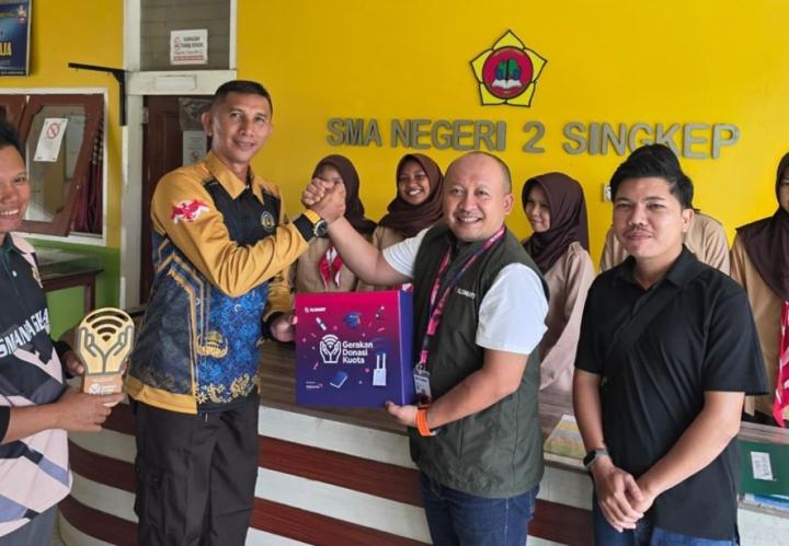 Memperluas Area Layanan di Kepulauan Riau XLSMART Peduli Disabilitas dan Gerakan Donasi Kuota di Pulau Lingga