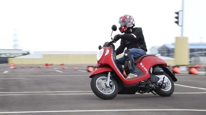 Astra Motor Natar Tingkatkan Keselamatan Berkendara Melalui Fitur Unggulan Sepeda Motor Honda   