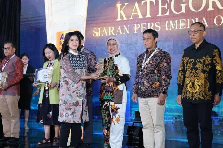 Kementerian Komunikasi dan Digital Republik Indonesia atau Komdigi RI Nobatkan Unila Terbaik 3 Pada Ajang Anugerah Media Humas 2025