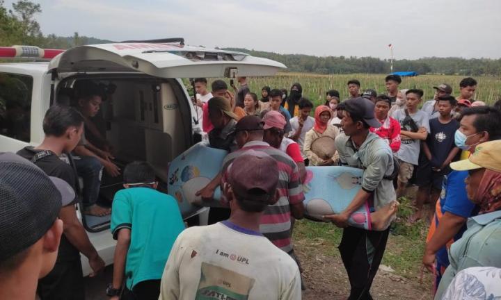 Bocah SMP Tenggelam di Aliran Sungai Way Sekampuh, Usai Tolong Teman 