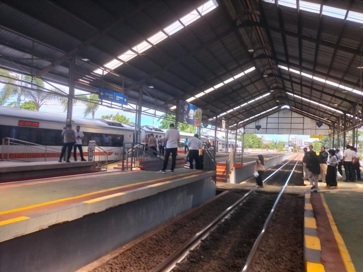 Jalur KA Terkena Ambelasan, Perjalanan Lintas Stasiun Tanjungkarang-Baturaja-Kertapati TerdampakÂ 