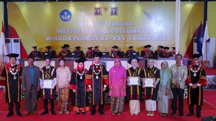 Itera Wisuda 1.504 Lulusan, Rektor Harapkan Alumni Jadi Agen Perubahan Masyarakat   
