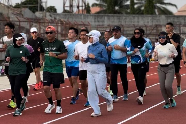 Batin Wulan dan Komunitas Lari Jajal Jogging Track Baru di PKOR Wayhalim