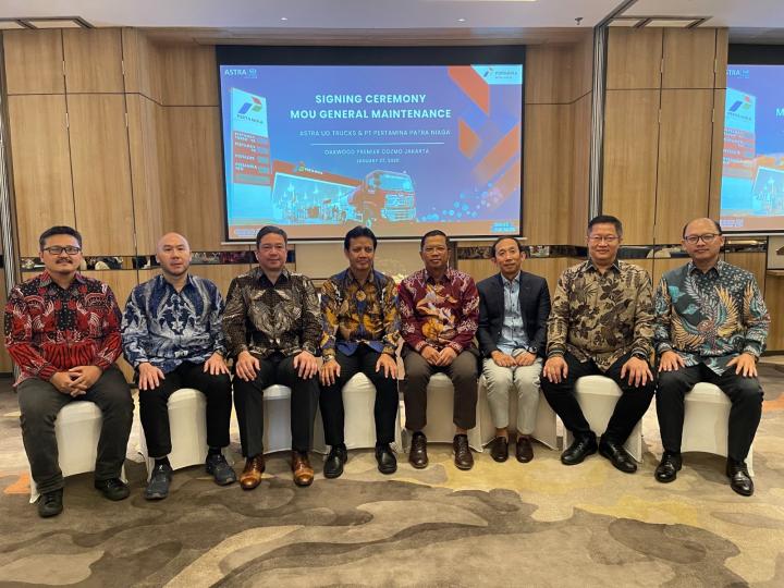 Astra UD Trucks dan Pertamina Patra Niaga Perkuat Keandalan Logistik Energi Nasional melalui Kemitraan Strategis Armada Niaga   