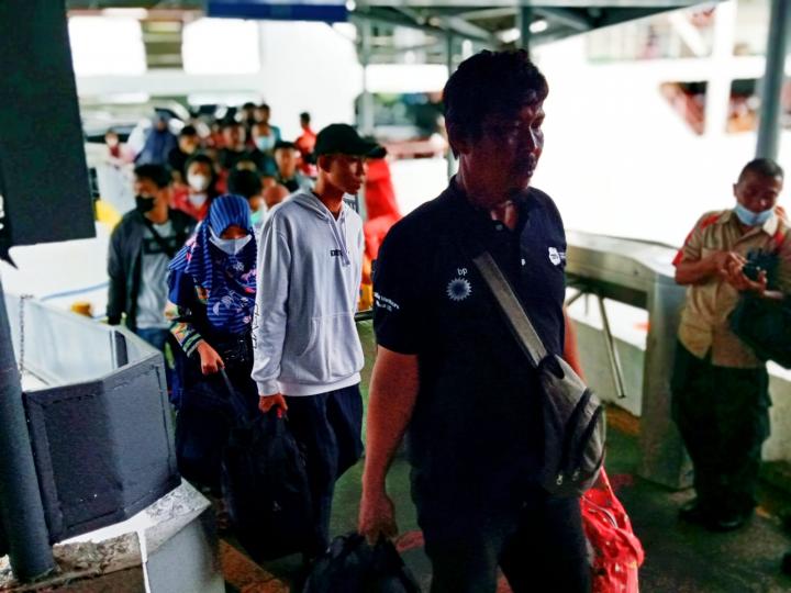 Dalam 12 Jam 58.633 Orang Melintas Dari Merak Ke Bakauheni Kamis 28 April 2022